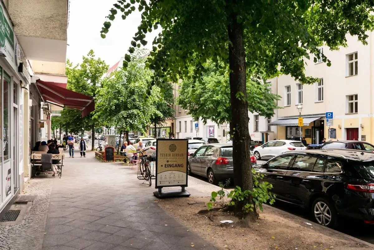 Cosy Three Br Two Bth Plus Ac Plus Self Checkin Plus Street Parking Berlín Apartmán